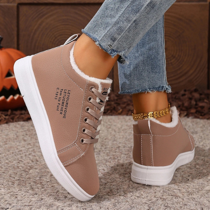 Jynessae | Comfy Sneakers