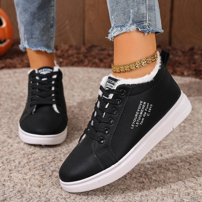 Jynessae | Comfy Sneakers
